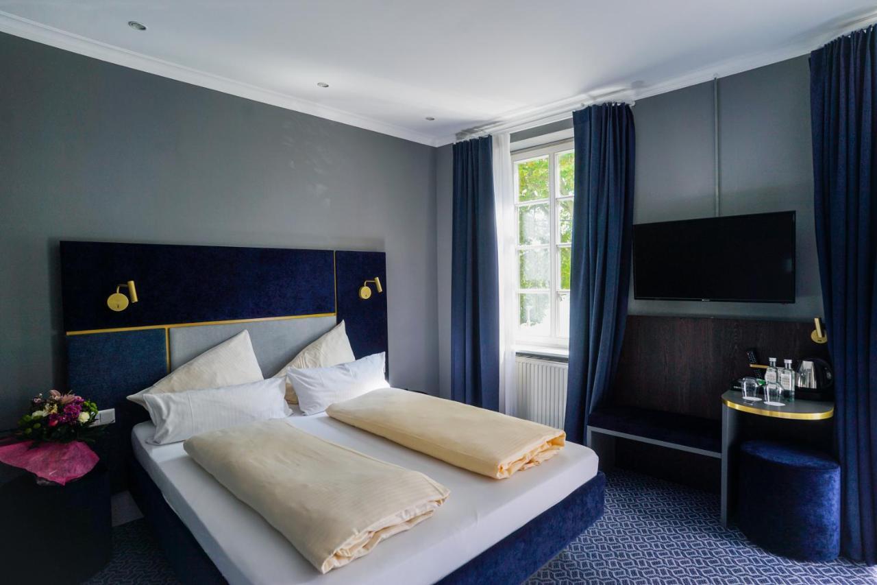 Hotel Am Schloss Biebrich Βιζμπάντεν Εξωτερικό φωτογραφία