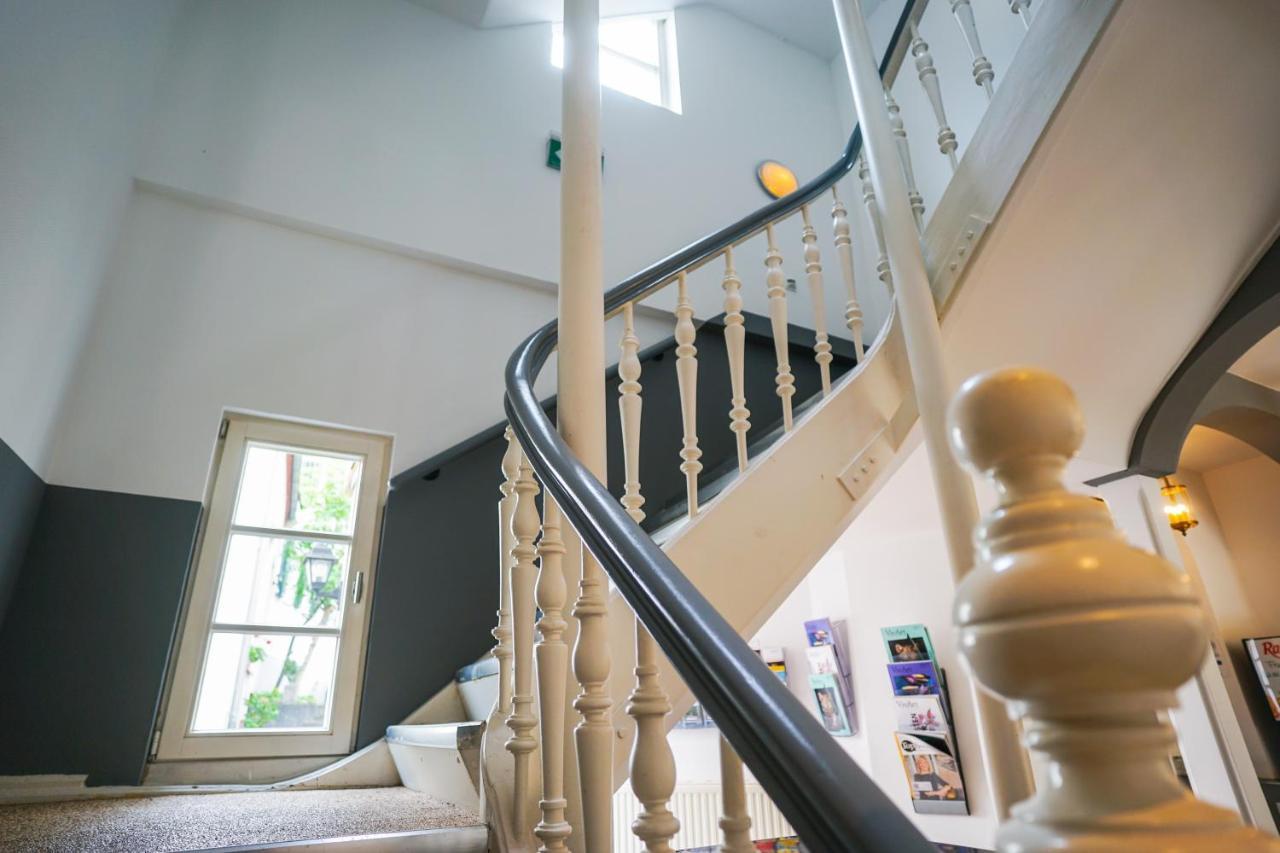 Hotel Am Schloss Biebrich Βιζμπάντεν Εξωτερικό φωτογραφία